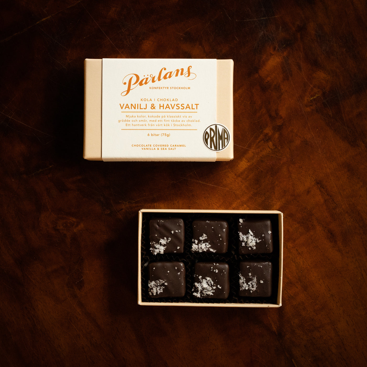A charming box with six pieces of your favourite caramel, dipped in chocolate. Treat yourself or someone you love! <br><br>VANILLA & SEA SALT – A silky smooth, chocolate covered caramel with a sprinkling of sea salt that enhances the warmth of Bourbon vanilla.